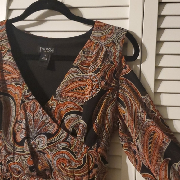 Dress - Picture 3 of 3